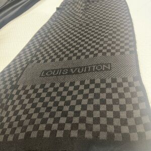 Louis Vuitton Monochrome Checkered Scarf black